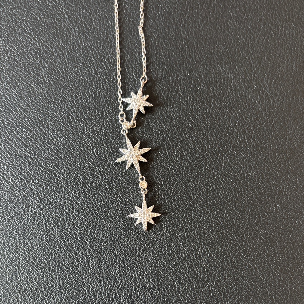 Silver Star Pendant Necklace